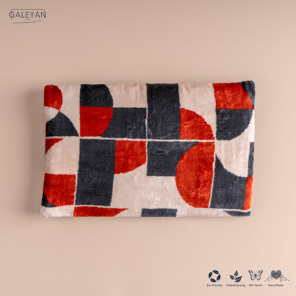 Silk Velvet Ikat Clutch – Off White / Red / Midnight Indigo