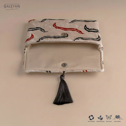 Silk Velvet Ikat Clutch – Off White / Red / Midnight Indigo