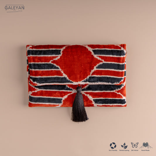 Silk Velvet Ikat Clutch – Off White / Red / Midnight Indigo