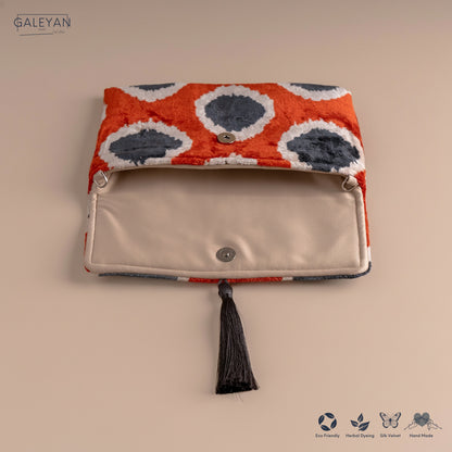 Silk Velvet Ikat Clutch – Off White / Red / Midnight Indigo