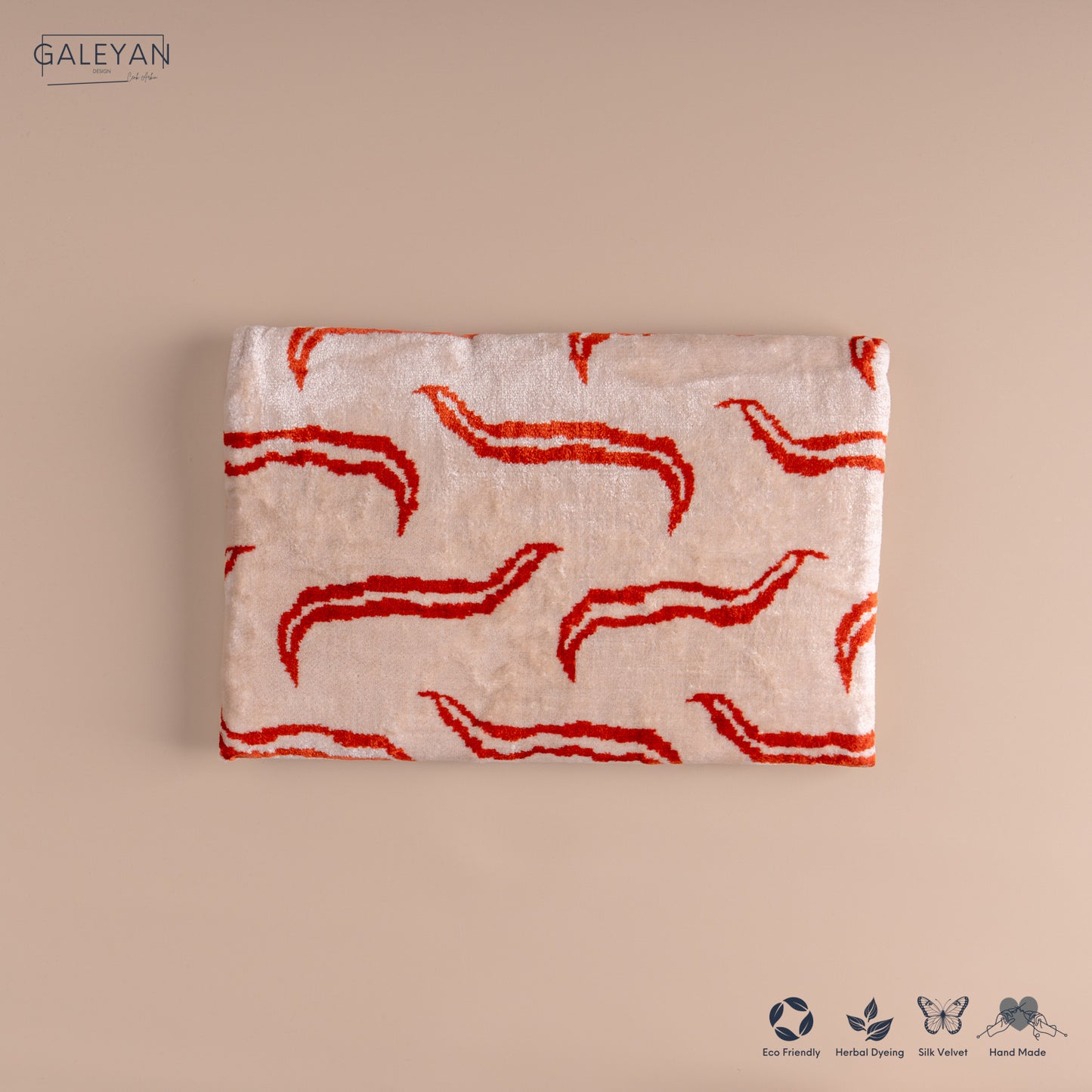 Silk Velvet Ikat Clutch – Off White / Red