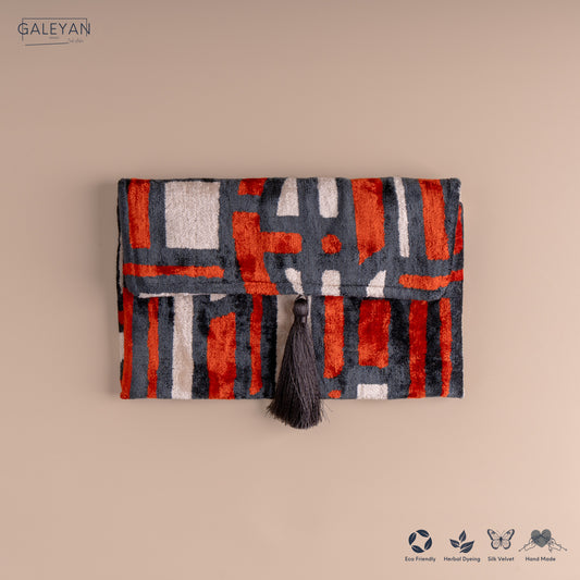 Silk Velvet Ikat Clutch – Off White / Red / Midnight Indigo