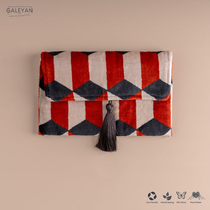 Silk Velvet Ikat Clutch – Off White / Red / Midnight Indigo