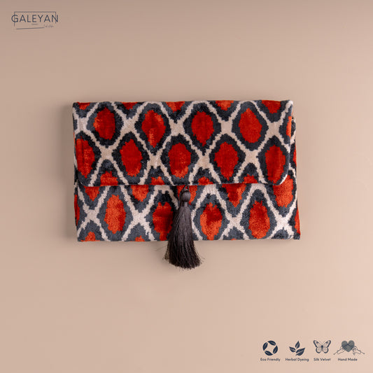 Silk Velvet Ikat Clutch – Off White / Red / Midnight Indigo