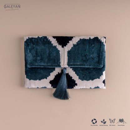 Silk Velvet Ikat Clutch – Off White / Turquoise / Midnight Indigo