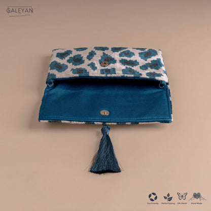 Silk Velvet Ikat Clutch – Off White / Turquoise / Midnight Indigo