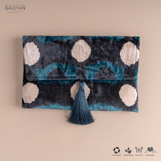 Silk Velvet Ikat Clutch – Off White / Turquoise/ Midnight Indigo