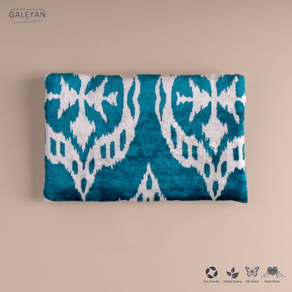 Silk Velvet Ikat Clutch – Off White / Turquoise