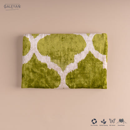 Silk Velvet Ikat Clutch – Off White / Green