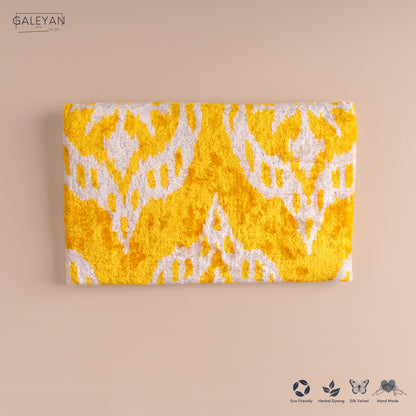 Silk Velvet Ikat Clutch – Off White / Yellow