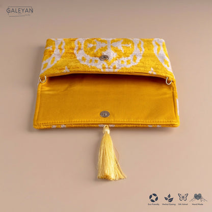 Silk Velvet Ikat Clutch – Off White / Yellow