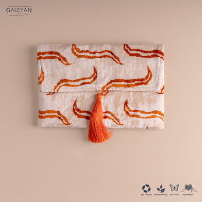 Silk Velvet Ikat Clutch – Off White / Amber