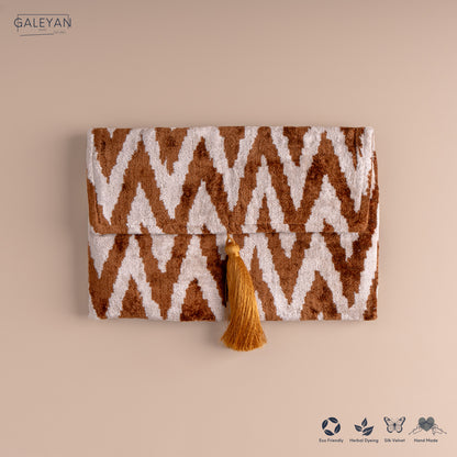 Silk Velvet Ikat Clutch – Off White / Brown