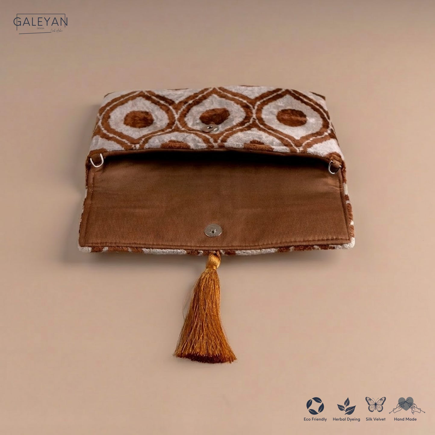 Silk Velvet Ikat Clutch – Off White / Brown