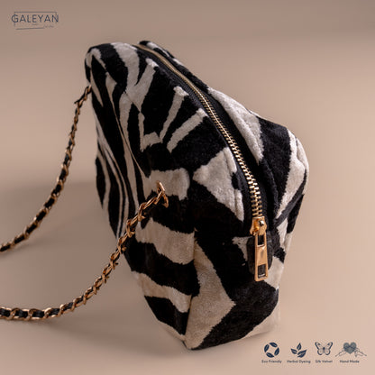 Silk Velvet Ikat Shoulder Bag – Off White / Black