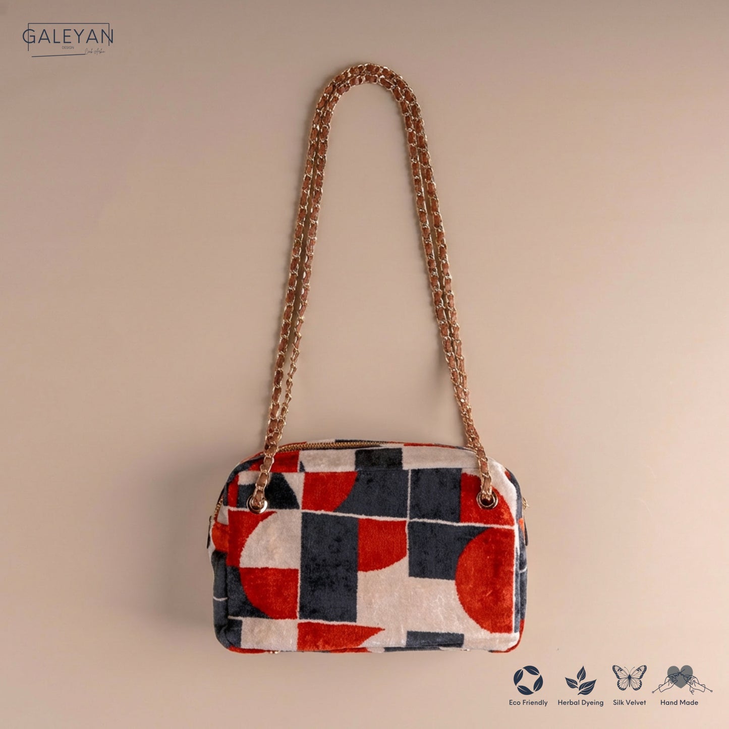Silk Velvet Ikat Shoulder Bag – Off White / Midnight Indigo / Red