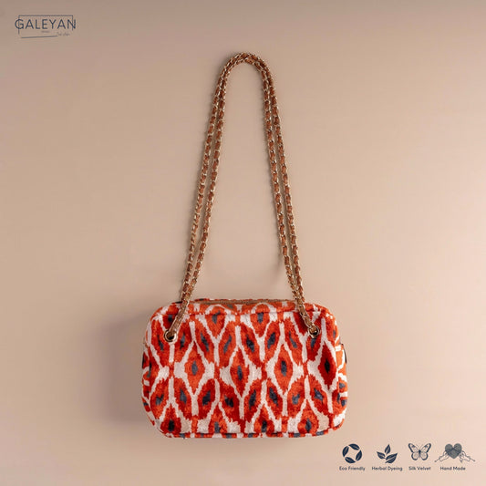 Silk Velvet Ikat Shoulder Bag – Off White / Midnight Indigo / Red