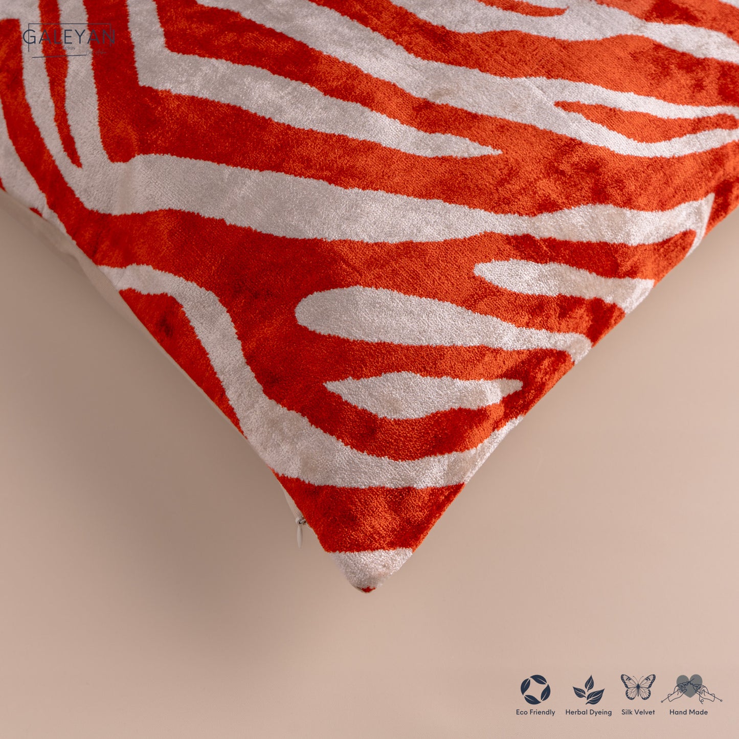 Silk Velvet Ikat Cushion – Off White/Red