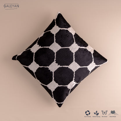 Silk Velvet Ikat Cushion – Off White/Black