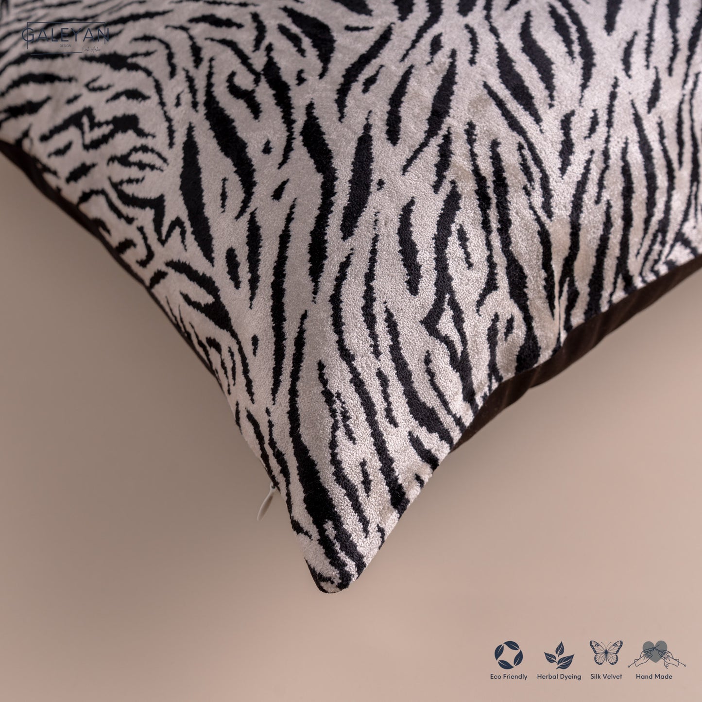 Silk Velvet Ikat Cushion – Off White/Black