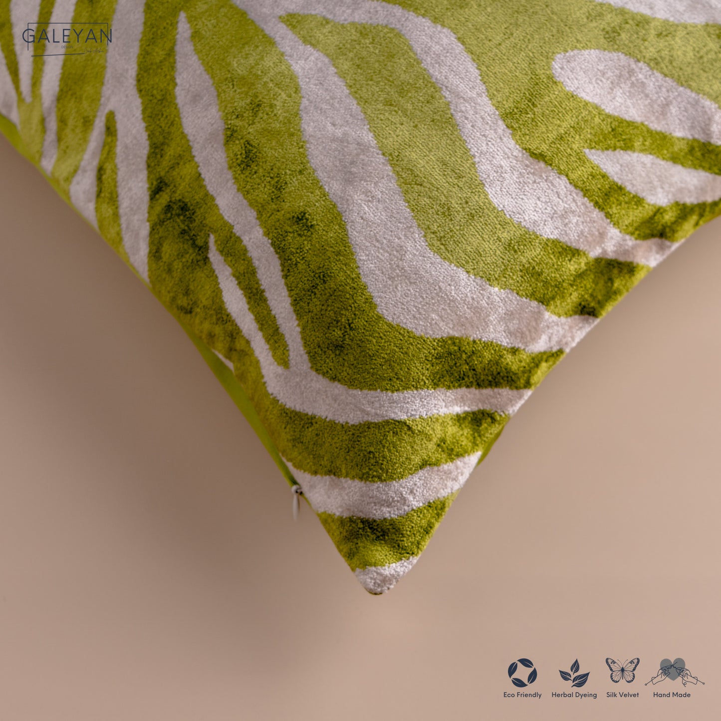 Silk Velvet Ikat Cushion – Off White/Pistachio Green