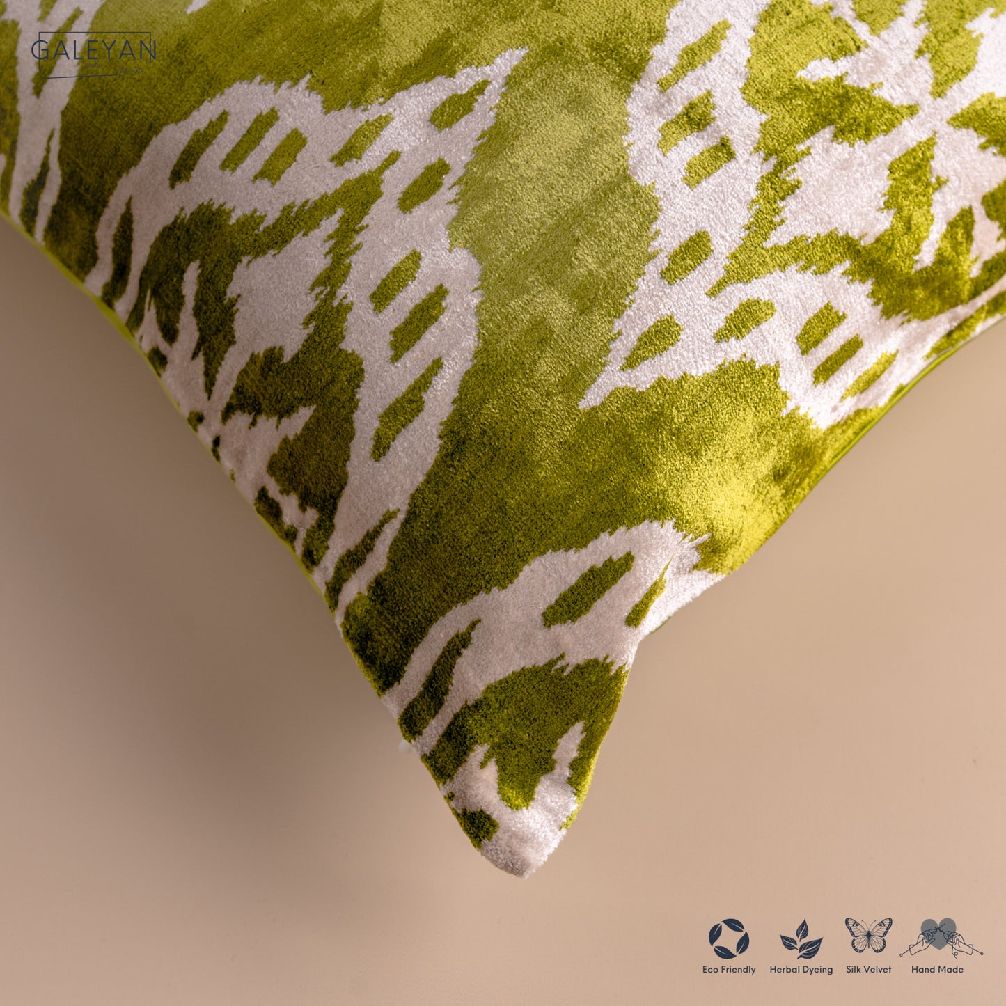 Silk Velvet Ikat Cushion – Off White/Pistachio Green