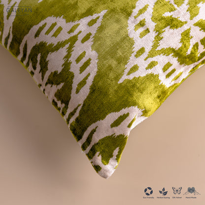 Silk Velvet Ikat Cushion – Off White/Pistachio Green