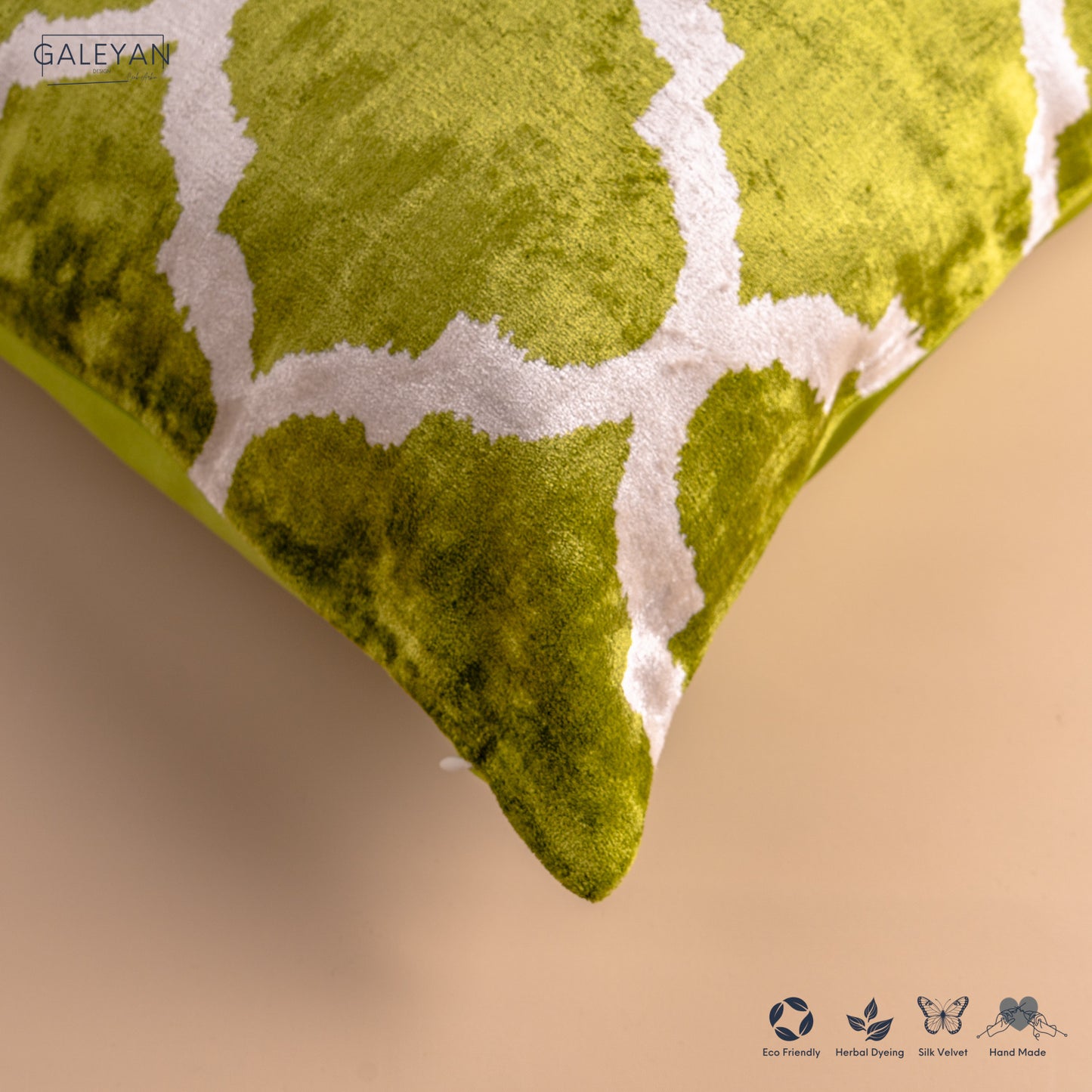 Silk Velvet Ikat Cushion – Off White/Pistachio Green