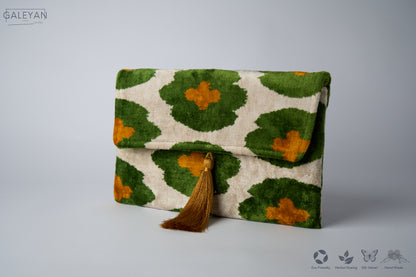 Silk Velvet Ikat Clutch – Off White / Green / Brown
